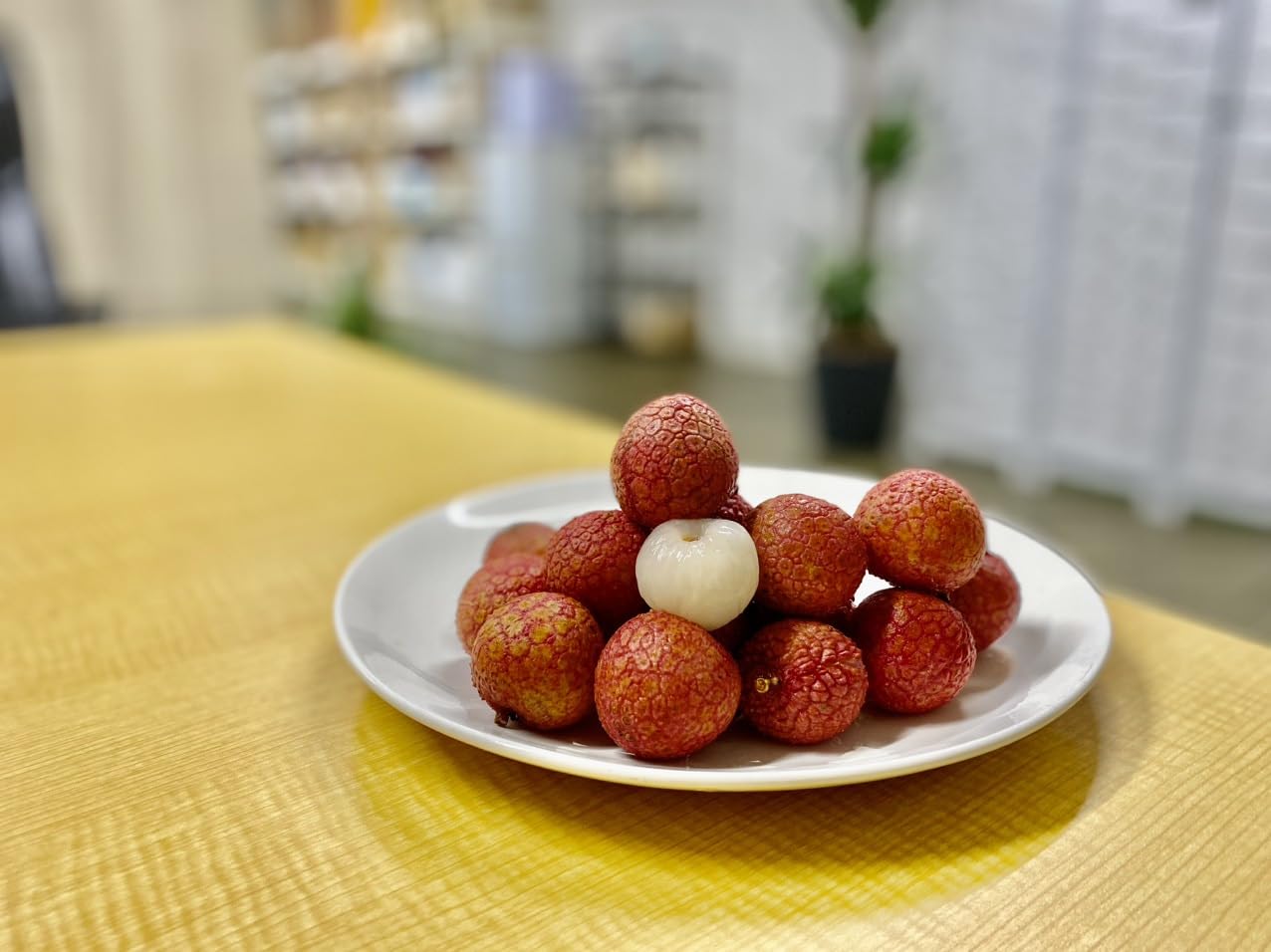 Amazon.co.jp: 冷凍ライチ フレッシュな味わい 爽やか甘さ ベトナム産